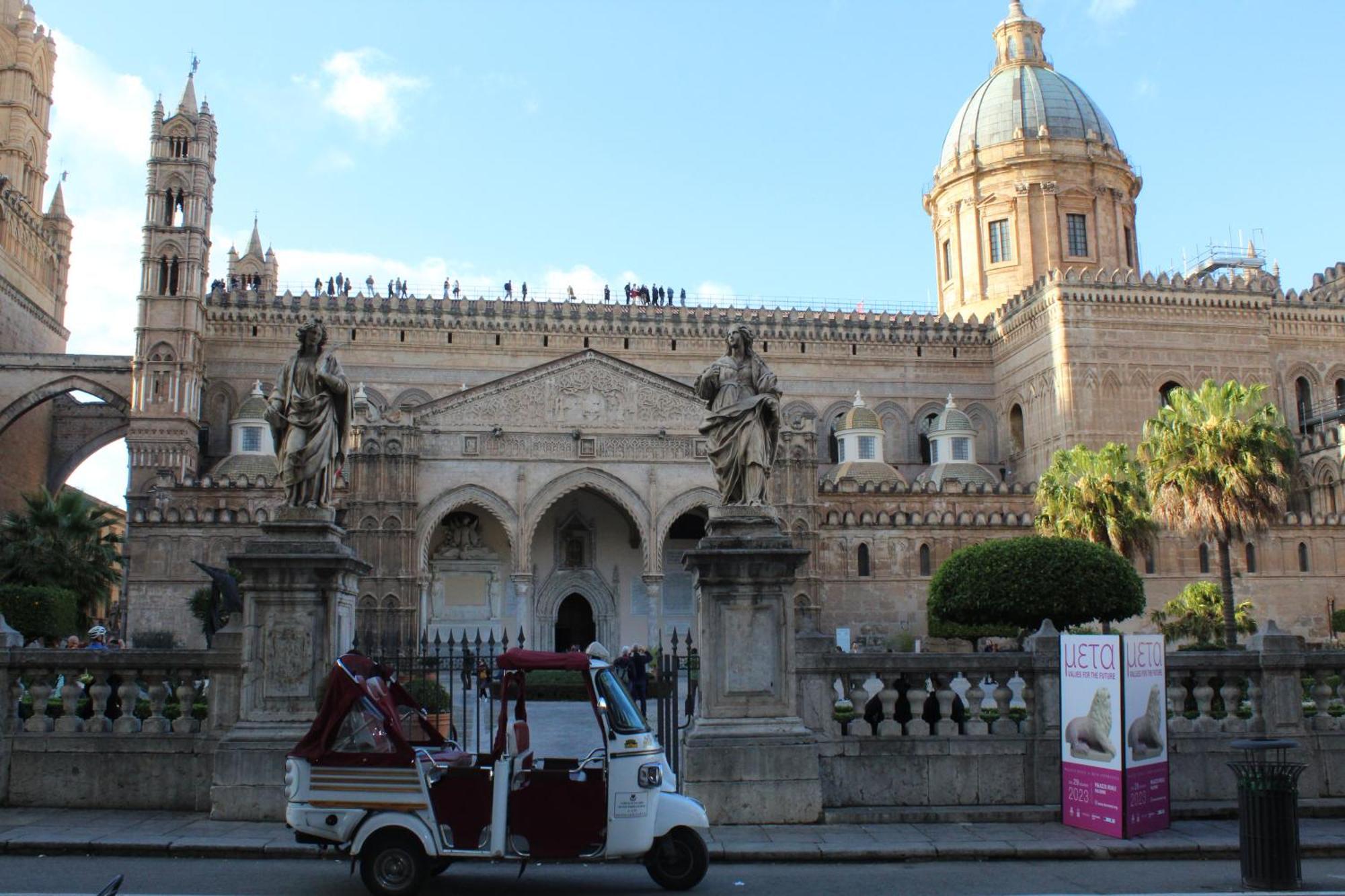 La Siciliana-Di Fronte La Cattedrale Villa Palermo Exterior photo